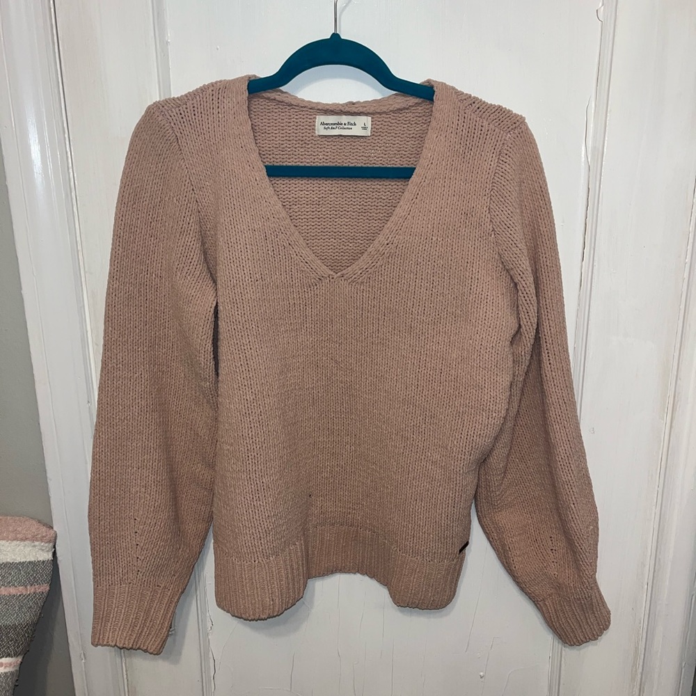 NWT Abercrombie & Fitch Soft A&F Collection Outlet Large comfy pink sweater - Picture 2 of 7